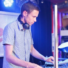 09,09,2016 Shake & Drink